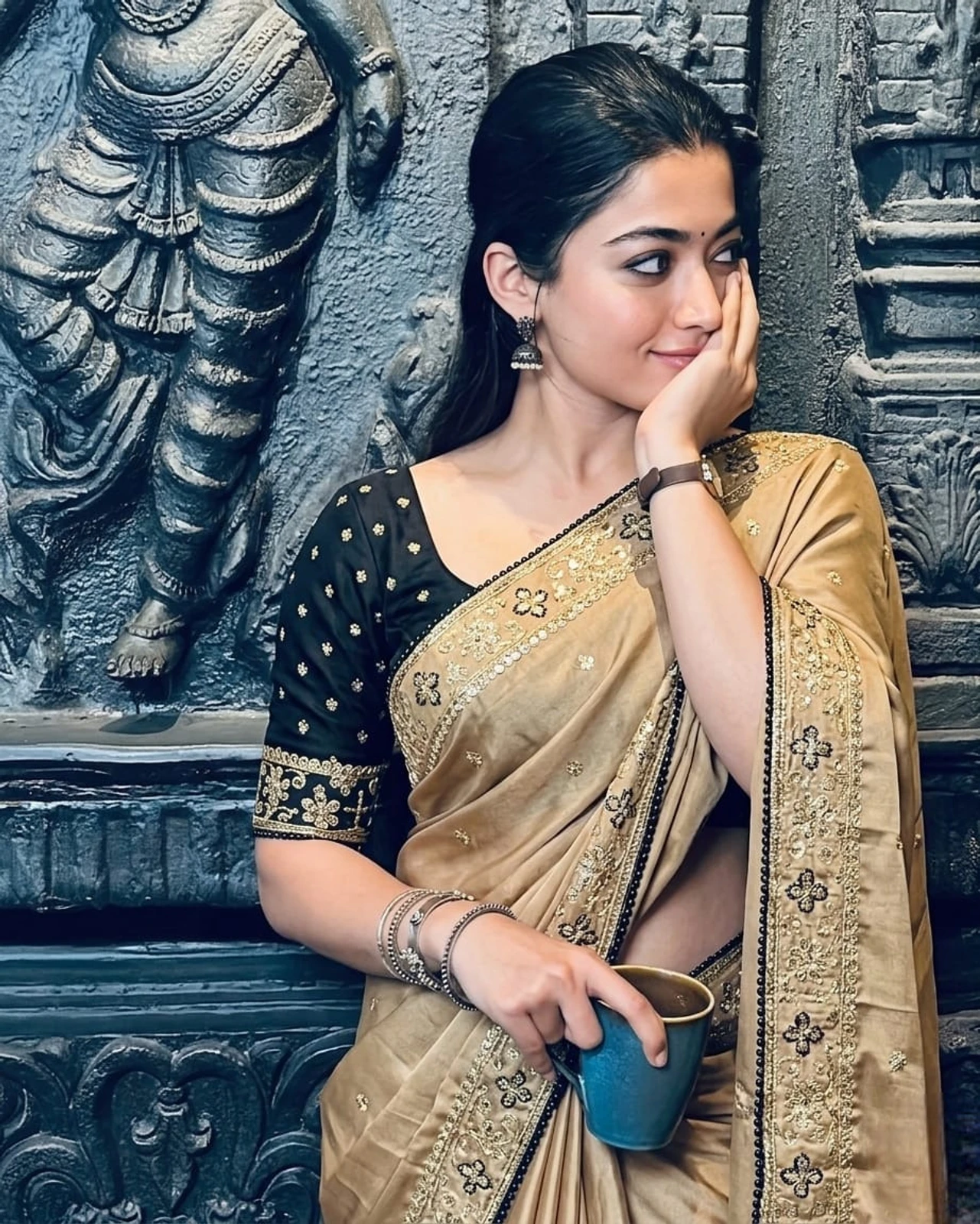 Featured Saree
